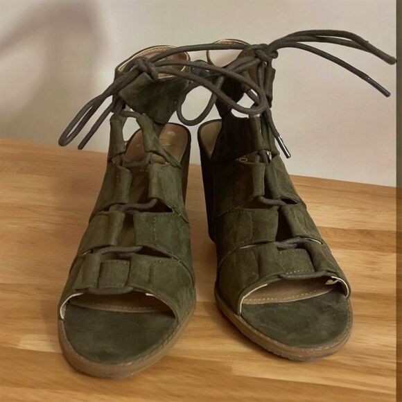 Kenneth Cole Green Lace-Up Gladiator Sandals Block Heel - Picture 1 of 5